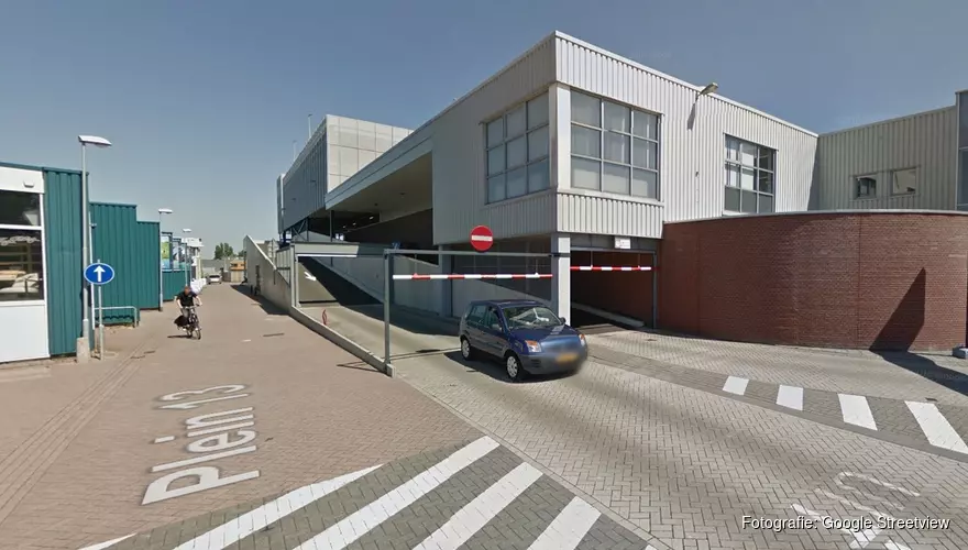 Grondig onderzoek naar instorten deel parkeergarage Wormerveer