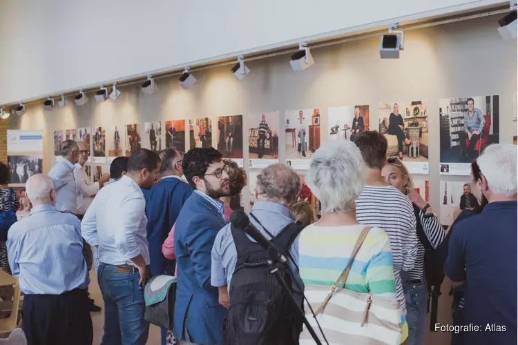 De reizende fototentoonstelling: &#39;50 Jaar Marokkaanse migratie in Nederland&#39;