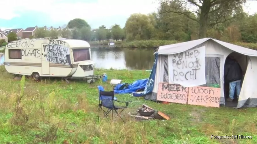 Woonwagenbewoners Zaandam protesteren voor een plekje op het kamp