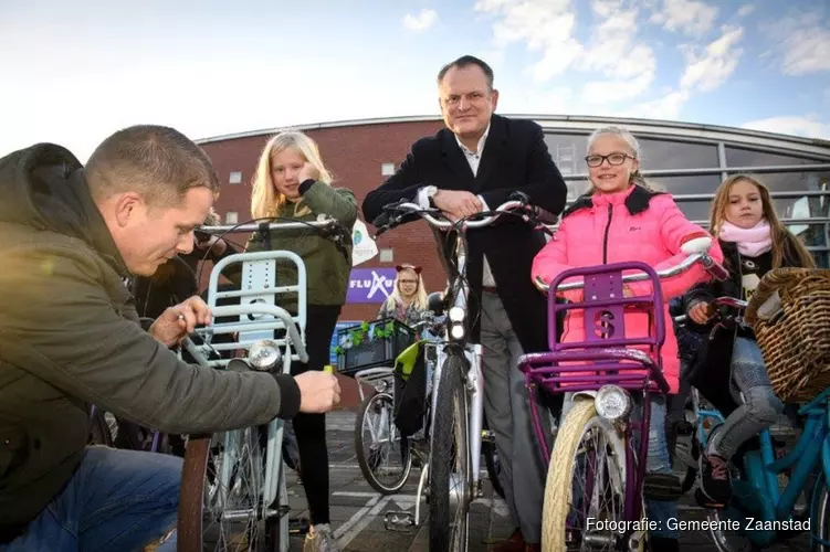 Fix your bike actie op basisschool in Koog aan de Zaan