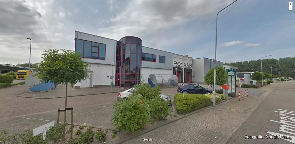 Affakkelen bij Royaan B.V. in Oostzaan